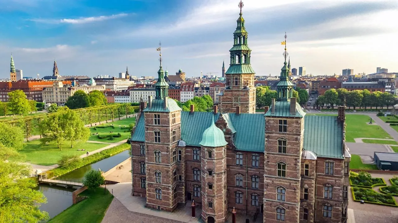 220Sqm Designer Apt - Copenhagen City Center - Private Balcony 0*,